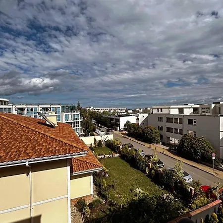 The Better Apartment